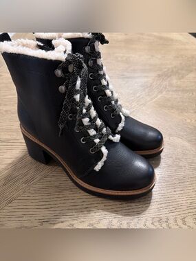 NWT LifeStride Heels LifeStride | Rhodes Cozy Boot Sherpa Lined Suede Leather 9